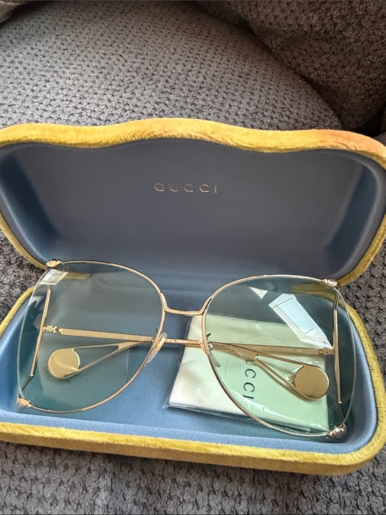 Gucci Accessories - Gucci Women’s Gold Aviator Sunglasses with Green Lenses